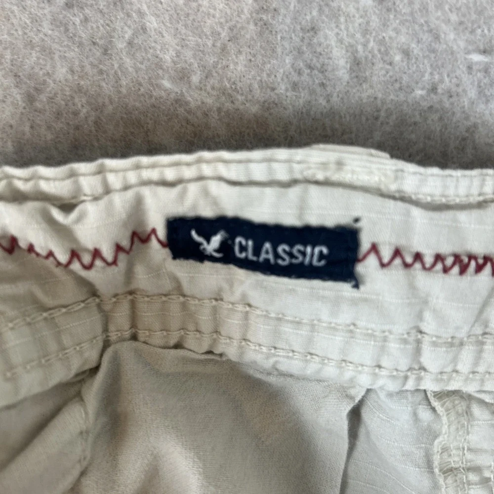American Eagle Mens Khaki Chino Shorts Beige 100% Cotton Size 33 Classic Fit